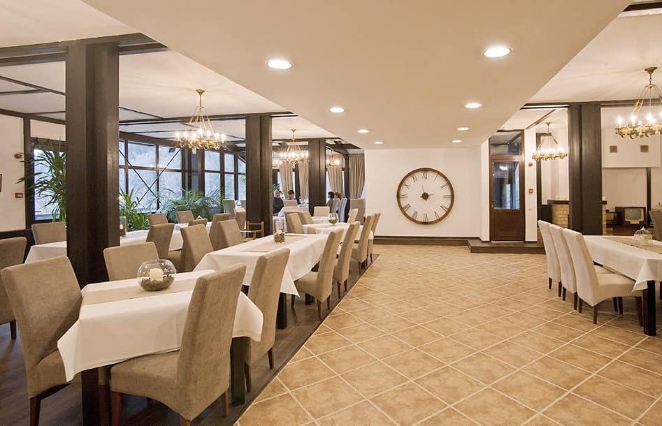 Hotel Regina Sinaia Ngoại thất bức ảnh